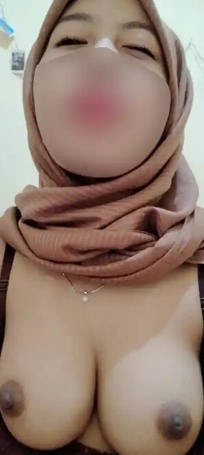 E10JdlQVoAEH6KH